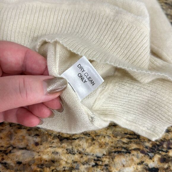 Feel The Piece Cashmere Ivory Relaxed Fit Scoop Neck Pullover Sweater One Size - Picture 7 of 9